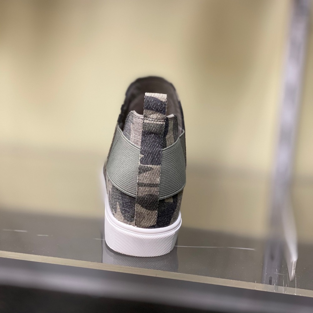 Camo Hidden wedge slip on sneaker - Picture 11 of 11